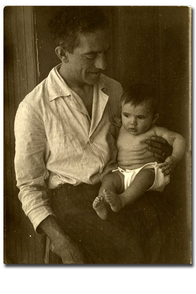 José de Almada Negreiros e o filho [1935]