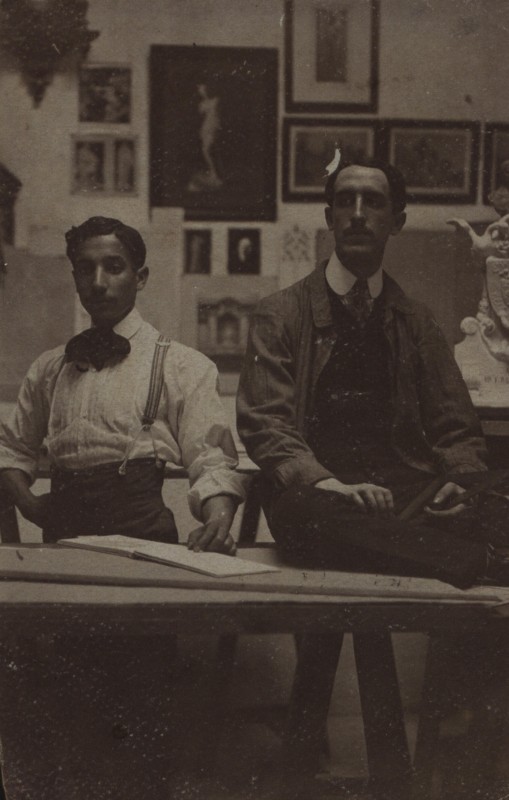 Retrato de José Pacheco no atelier